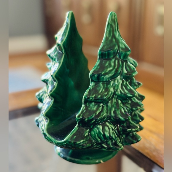 Vintage Ceramic Christmas Tree Napkin Holder - Picture 4 of 12